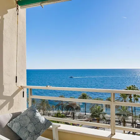 Front With Pool Marbella